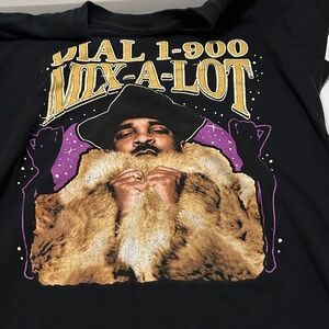 Black Graphic Sir Mix A lot Short Sleeve Tee